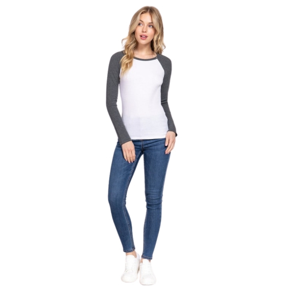Long Sleeve Raglan Thermal In Grey - Picture 2 of 3